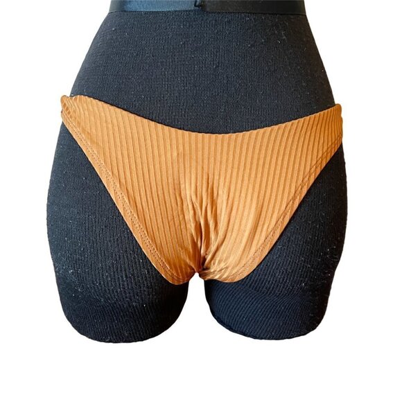 Vitamin A California High-leg Bikini Bottom Thong Size 6 Retail $99 - Picture 7 of 9